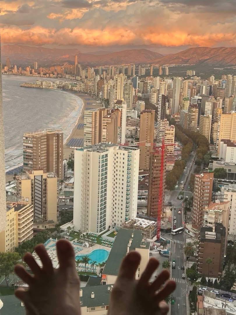 B400babd A579 4b74 B636 908d75a0b951